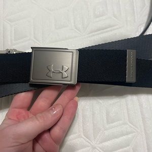 Brand New never worn UA Golf Belt